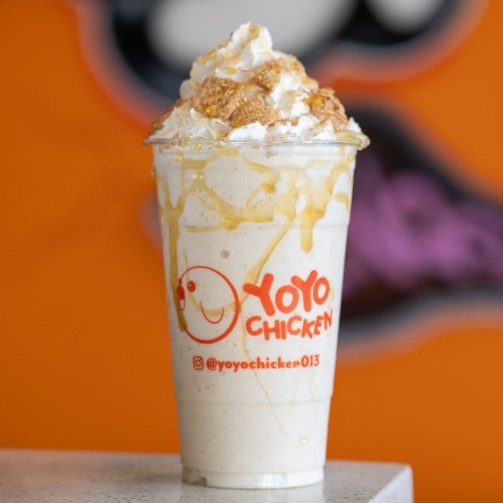 Cinnamon Crunch Milkshake Large — Milkshakes